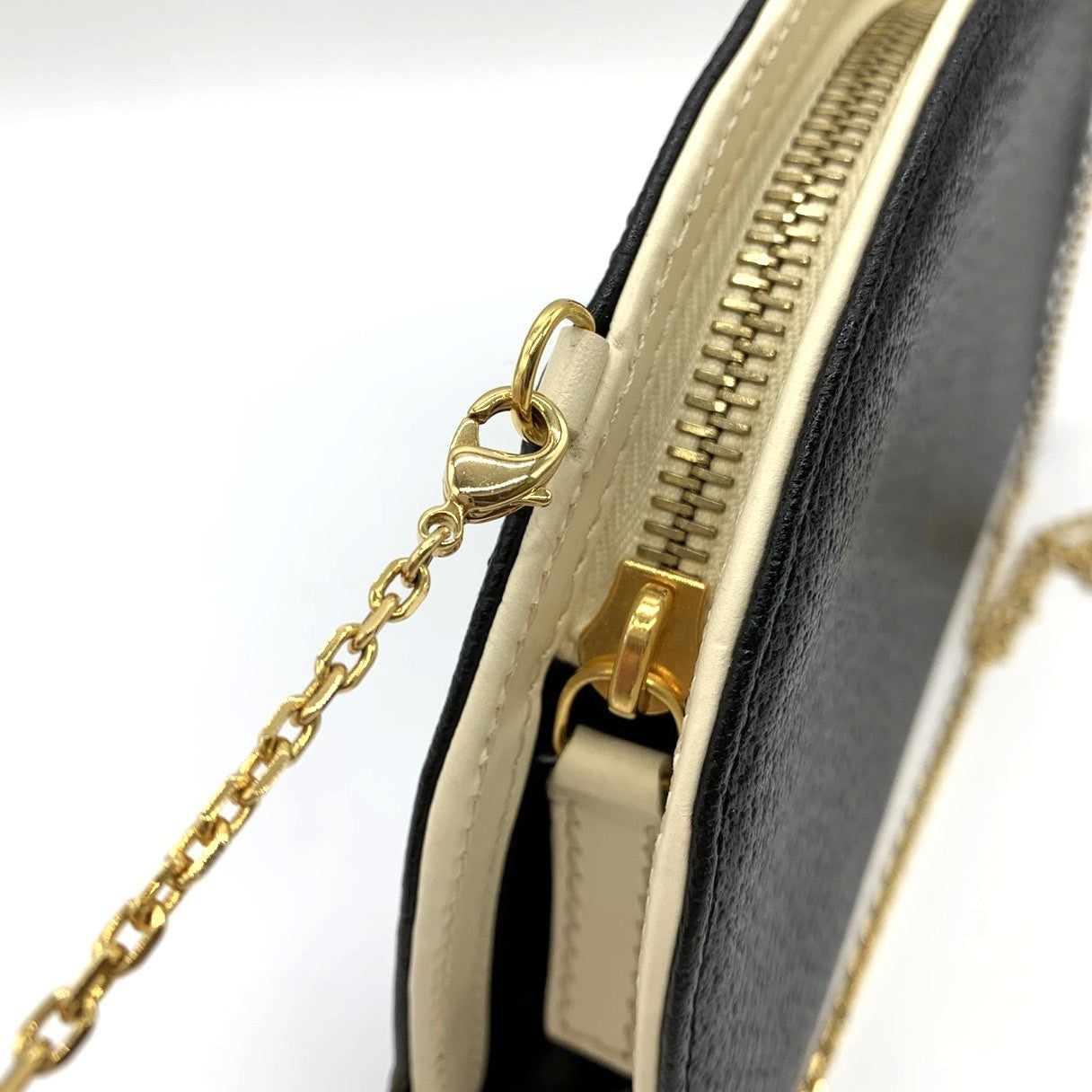 Fendi 2321 26814 Half Moon Mini Chain Crossbody/Shoulder Bag Leather Black/White Pre-owned