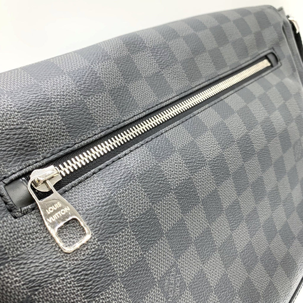 Louis Vuitton N41458 Messenger MM Crossbody Shoulder Bag Damier Graphite PVC/Leather Black Pre-owned