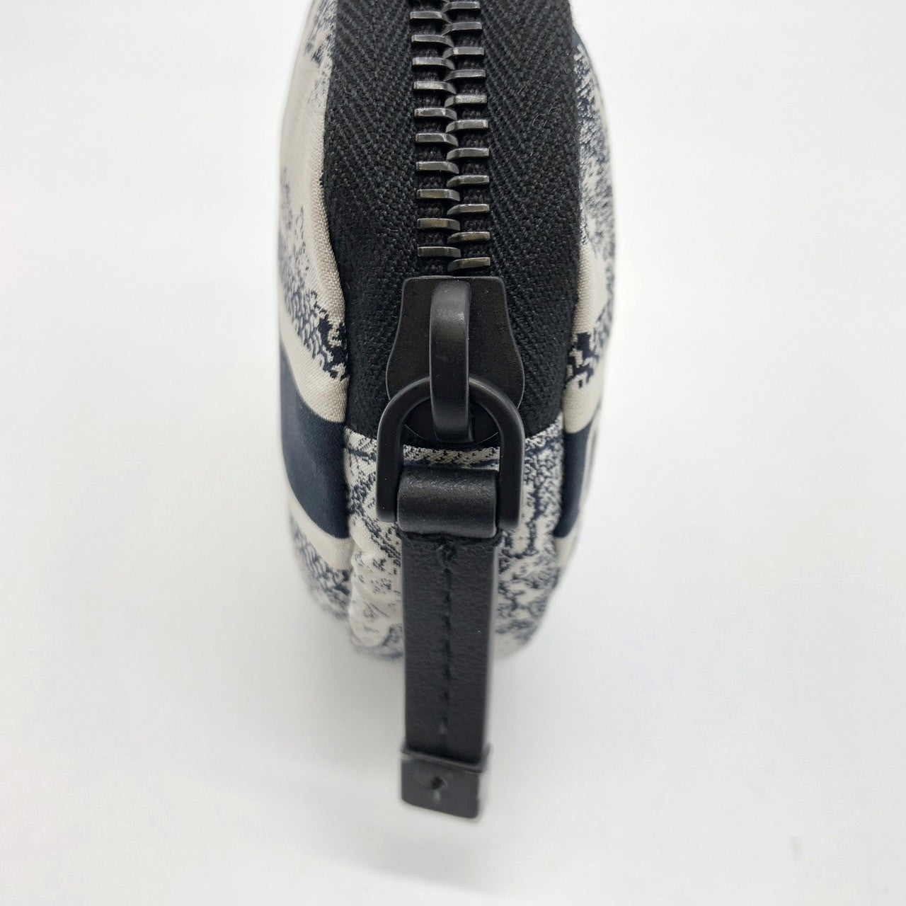 Christian Dior coin case in white/blue with tiger print on fabric PRE-OWNED