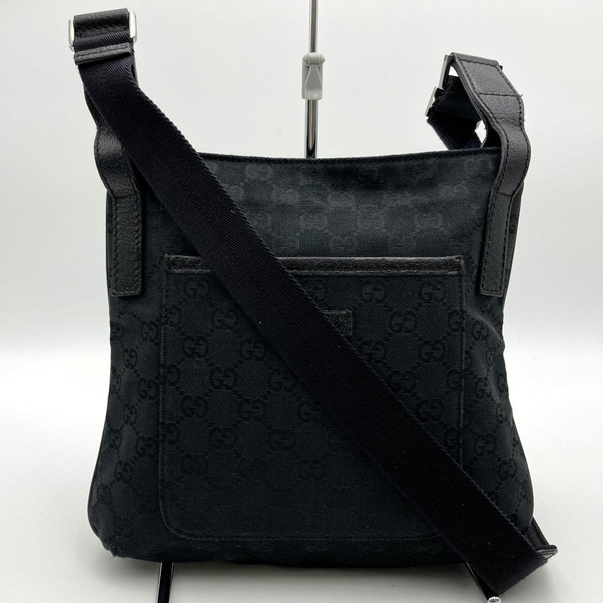 GUCCI 122793 Shoulder Bag, Crossbody Bag, Slim, Black, GG Line, GG Canvas PRE-OWNED
