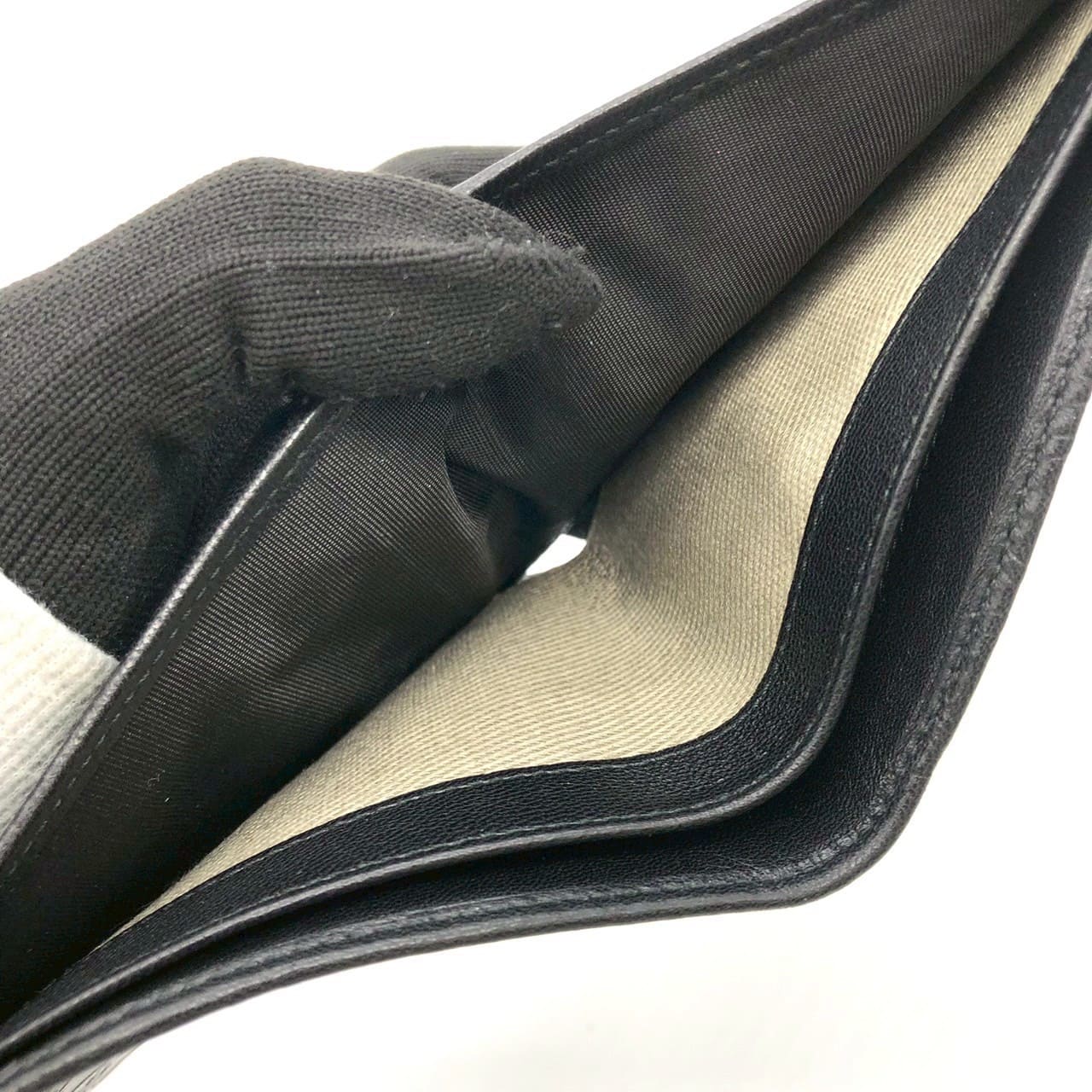 Salvatore Ferragamo Gancini Bi-fold Wallet Leather Black Pre-owned