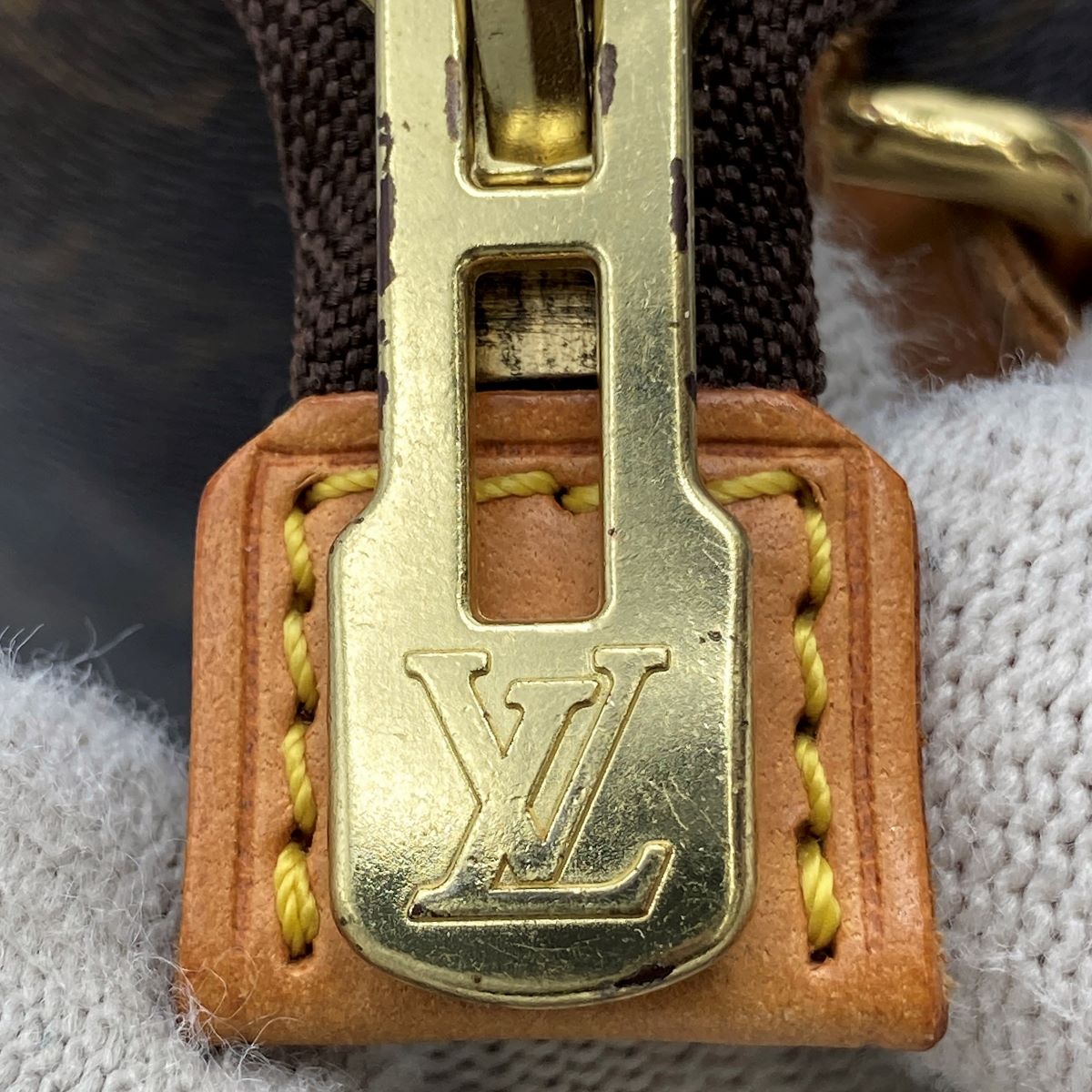 Louis Vuitton M47275 Vanity Star Shoulder Bag Monogram Pre-owned