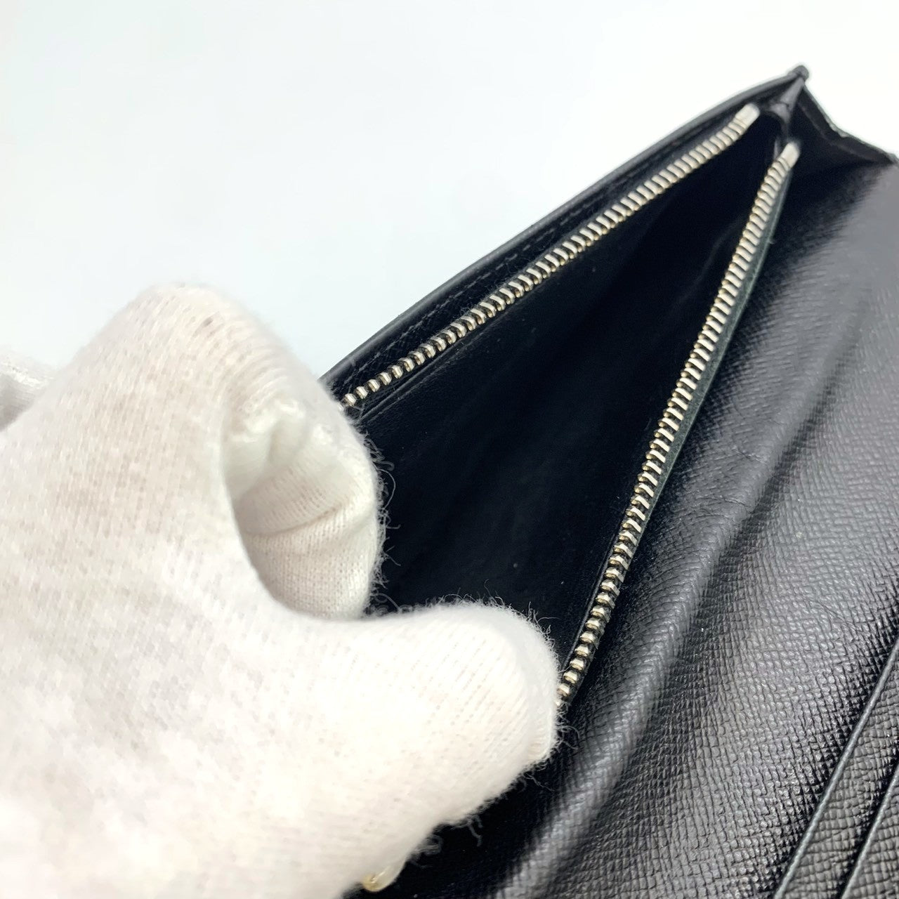 Louis Vuitton M62665 Portefeuille Brazza Long Wallet Damier Canvas Black Pre-owned