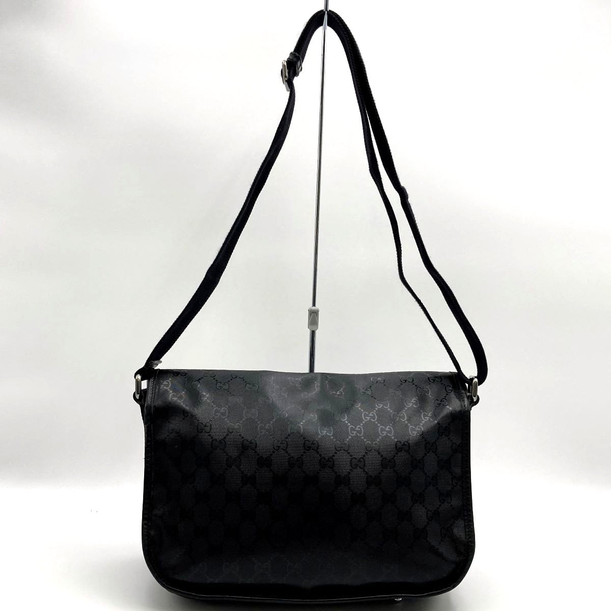 Gucci 201732 GG Imprime Shoulder Bag Black Pre-owned