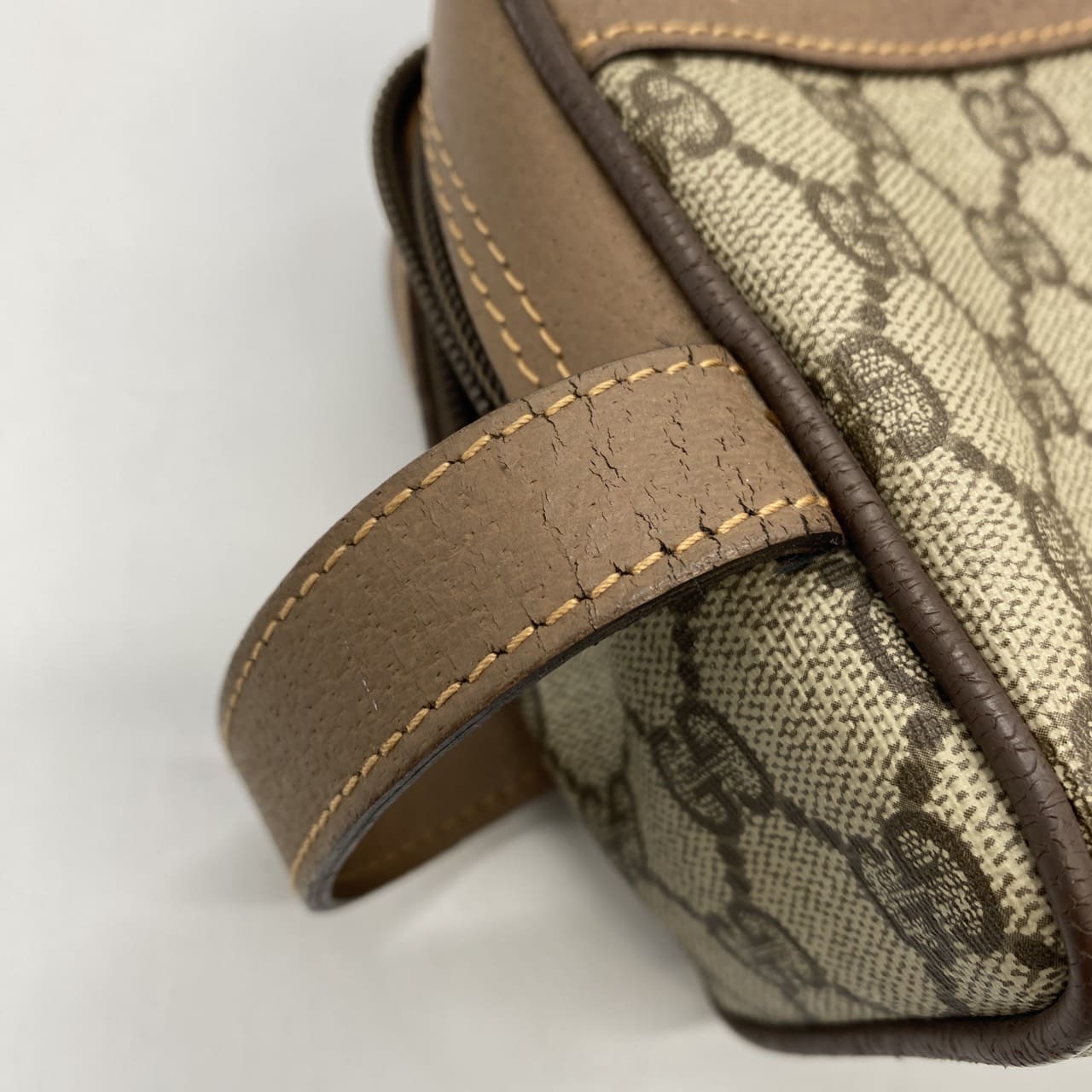 Gucci 014 58 Clutch Bag/Pouch GG Supreme PVC/Leather Brown Pre-owned