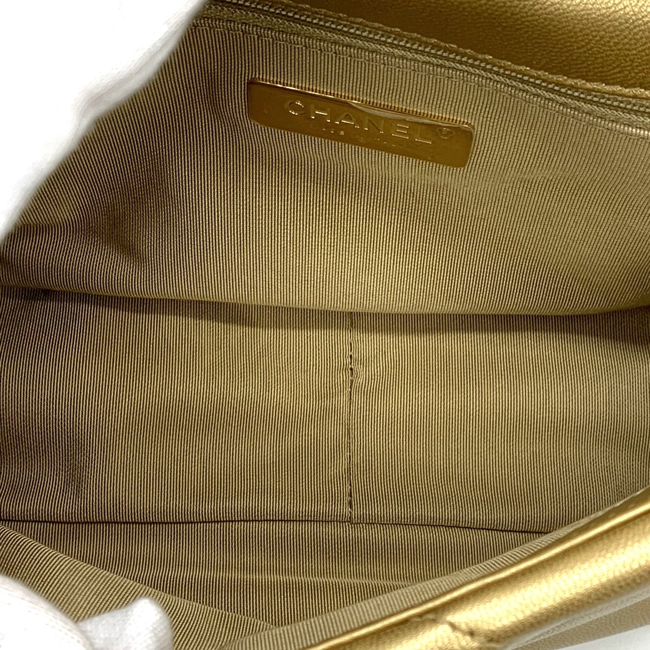 Chanel 19 Medium Matelassé Chain 2-Way Shoulder Bag Pre-owned