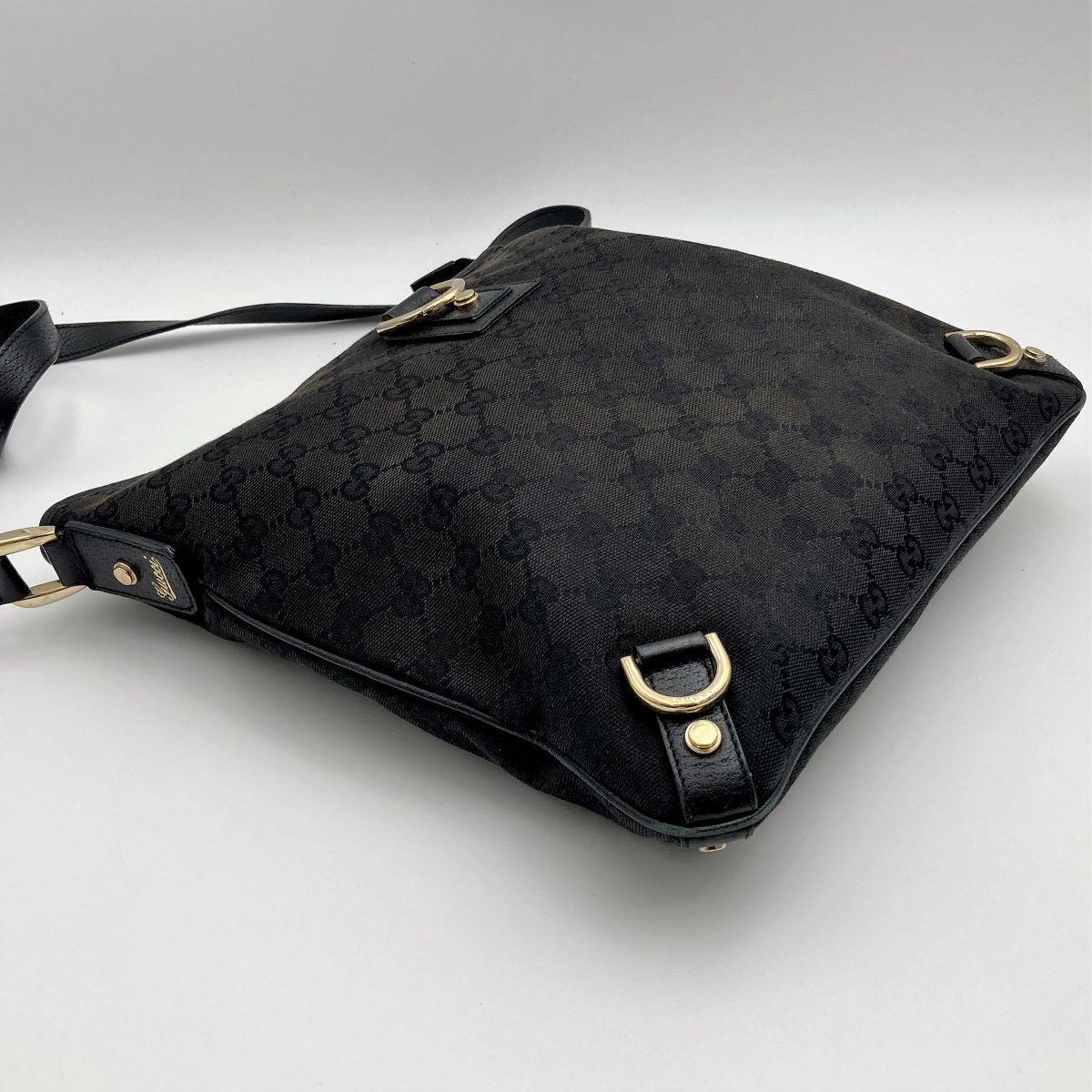Gucci 131326 Abbey Line Crossbody Shoulder Bag GG Canvas/Leather Black Pre-owned