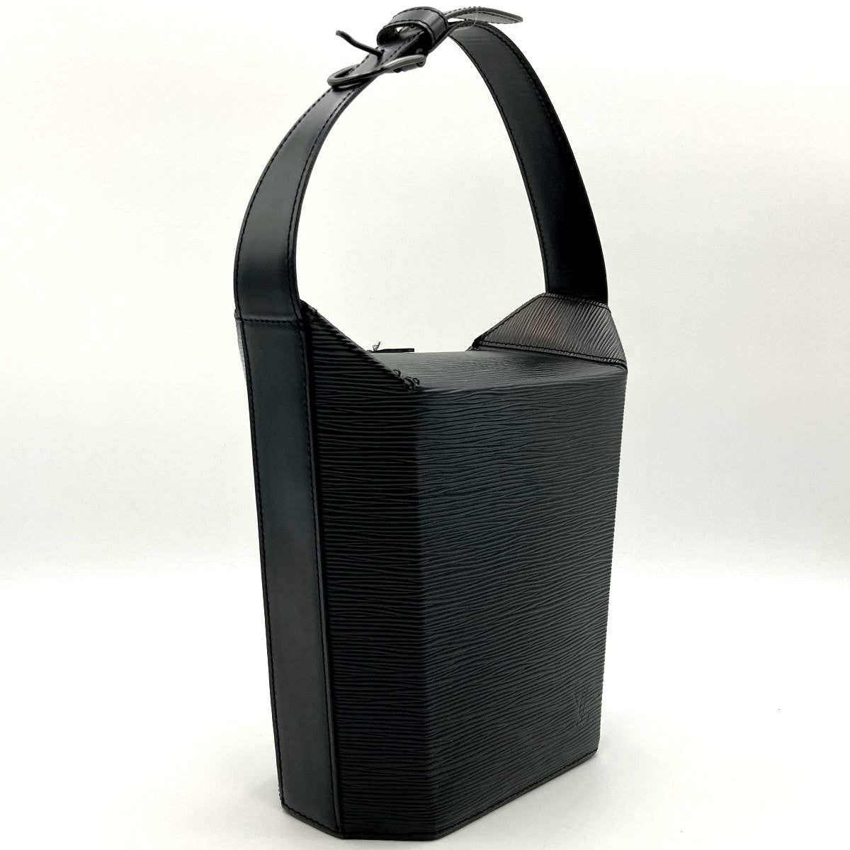 Louis Vuitton M80161 Sac Sau Handbag Epi Black Pre-owned