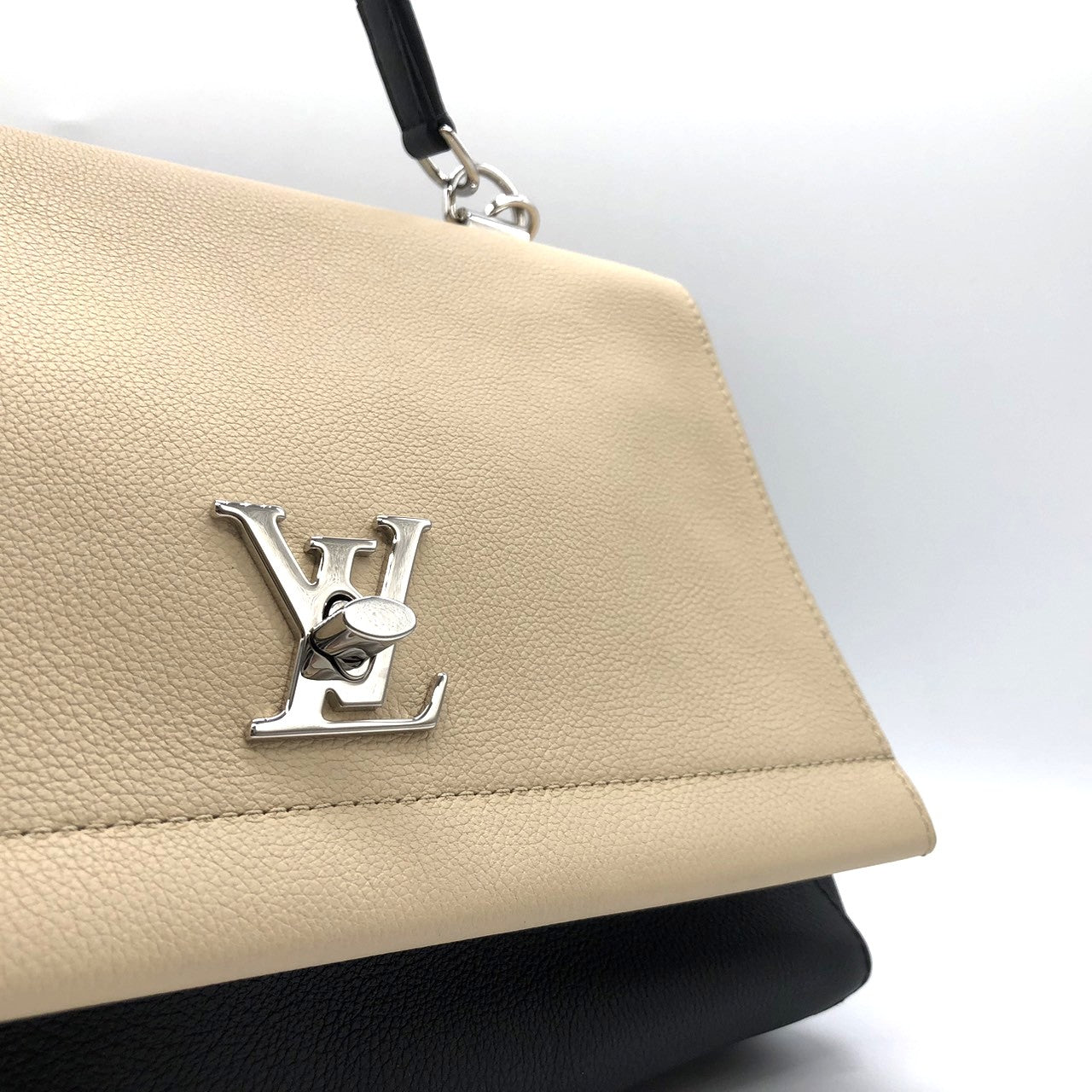 Louis Vuitton M50252 Lockme 2 2-Way Handbag/Shoulder Bag Calf Leather Beige/Black Pre-owned
