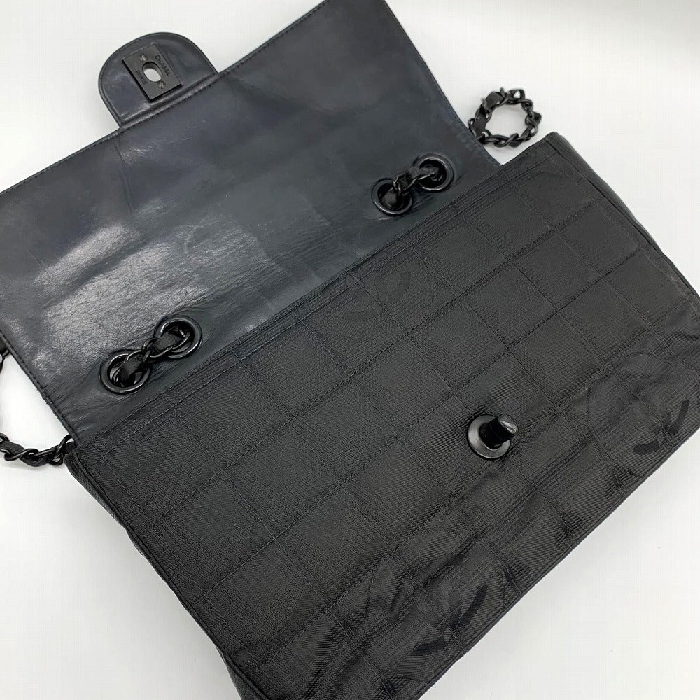 Excellent condition CHANEL New Travel Line Chocolate Bar Chain Shoulder Bag, Nylon, Coco Black. PRE-OWNED