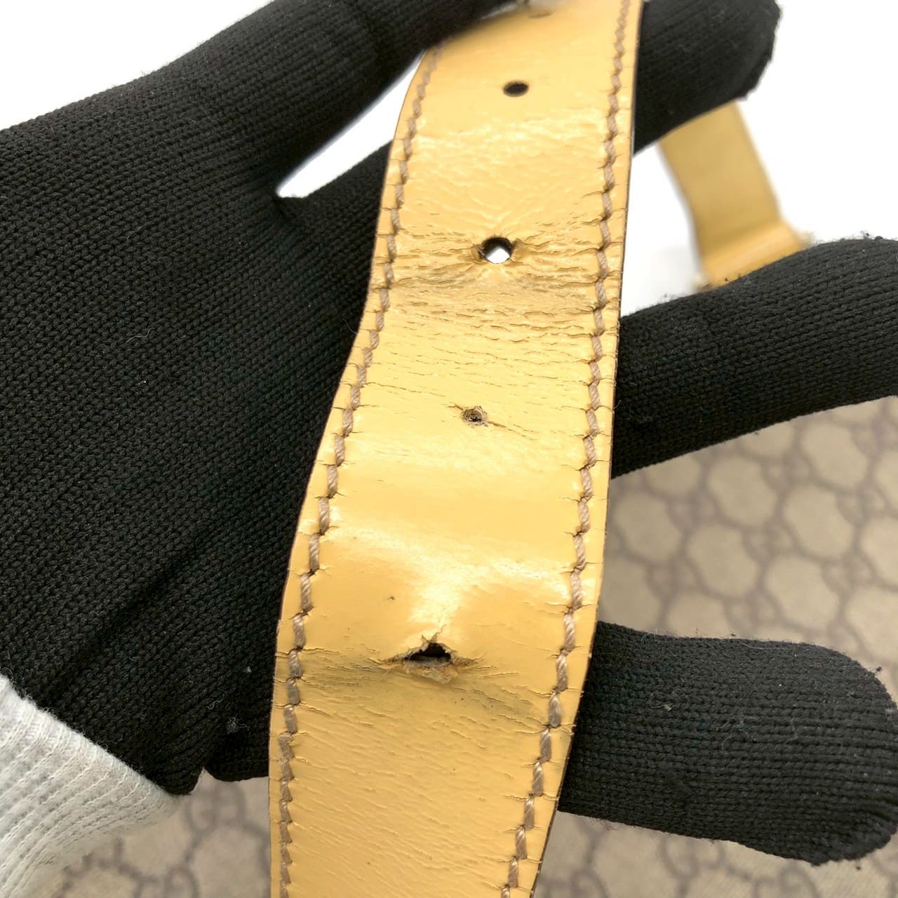 Gucci 201446 GG Supreme Shoulder Bag Yellow Pre-owned