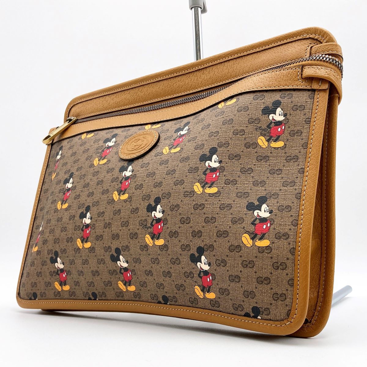 Gucci 602552 Disney Mickey Mouse Clutch Bag GG Supreme Beige Pre-owned