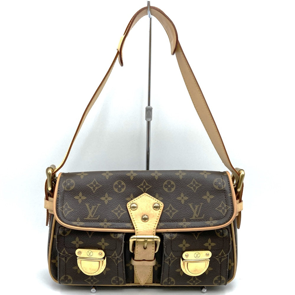 Louis Vuitton M40027 Hudson PM Shoulder Bag Monogram Brown Pre-owned