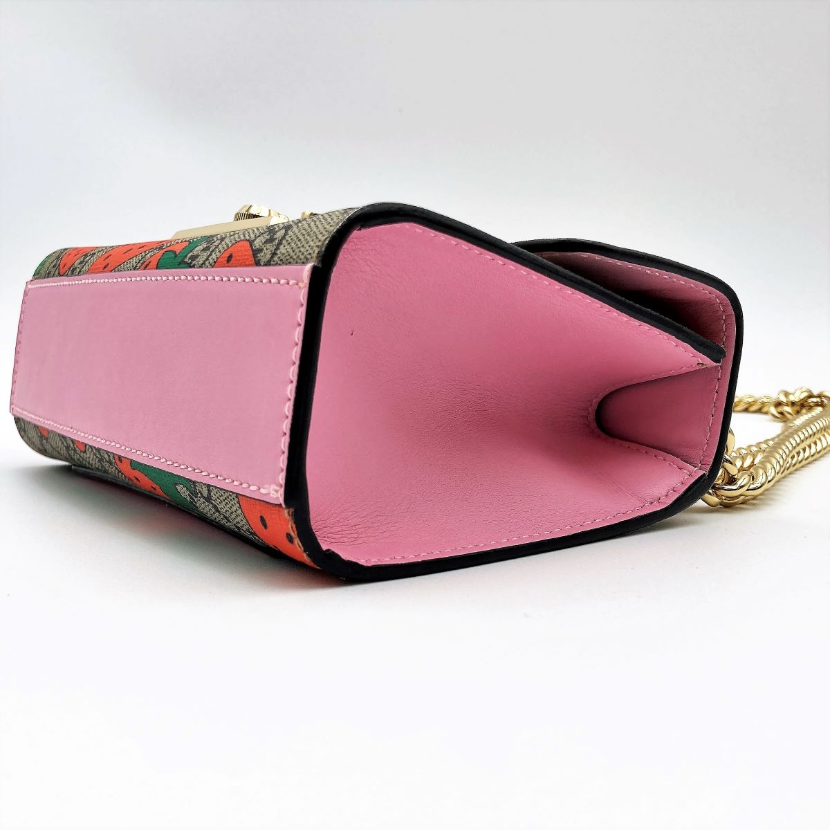 Gucci 409487 Strawberry Pattern Shoulder Bag GG Supreme Red/Pink Pre-owned