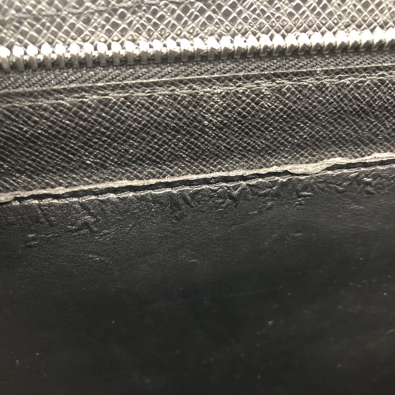 Louis Vuitton M30052 Porte Document Rosan Business Bag/Briefcase Taiga Leather Black Pre-owned