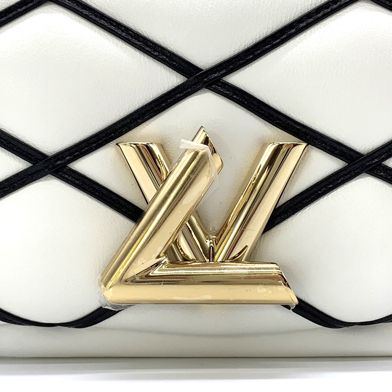 Louis Vuitton M23762 Pico GO-14 Chain Crossbody Shoulder Bag Lambskin Leather White Pre-owned