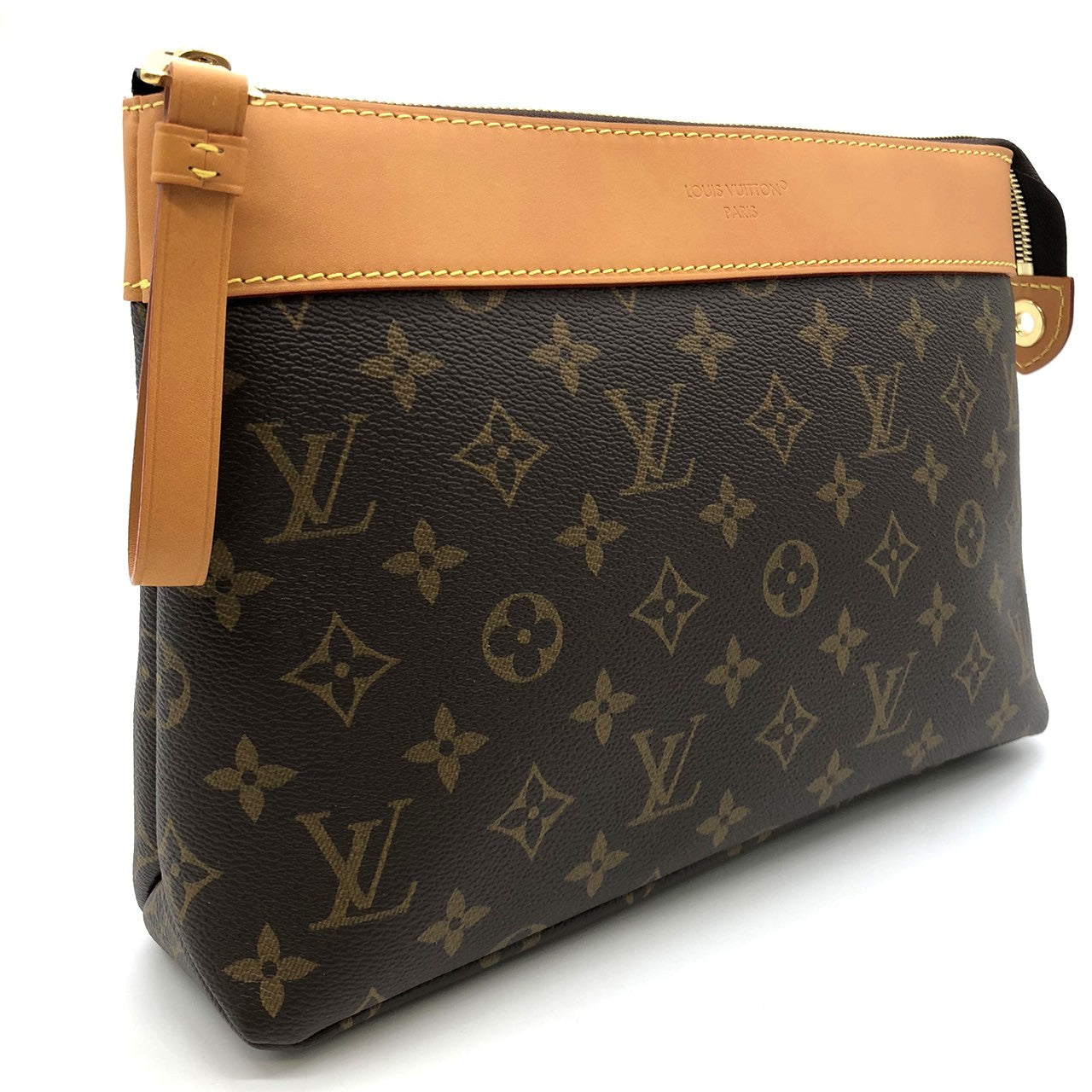 Excellent condition LOUIS VUITTON Pochette Voyage Souple M14057 clutch bag, Monogram canvas/leather, brown, women's fashion. PRE-OWNED