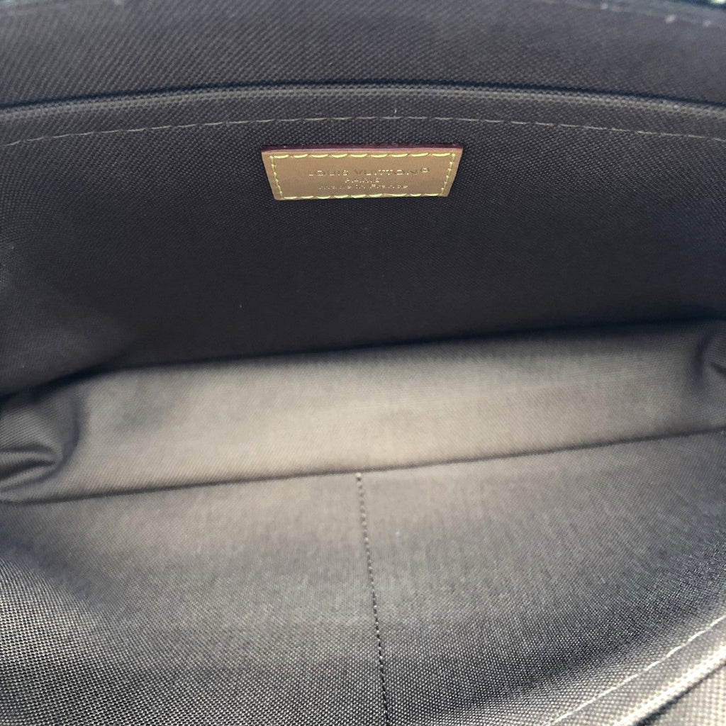 Excellent condition LOUIS VUITTON Pochette Voyage Souple M14057 clutch bag, Monogram canvas/leather, brown, women's fashion. PRE-OWNED