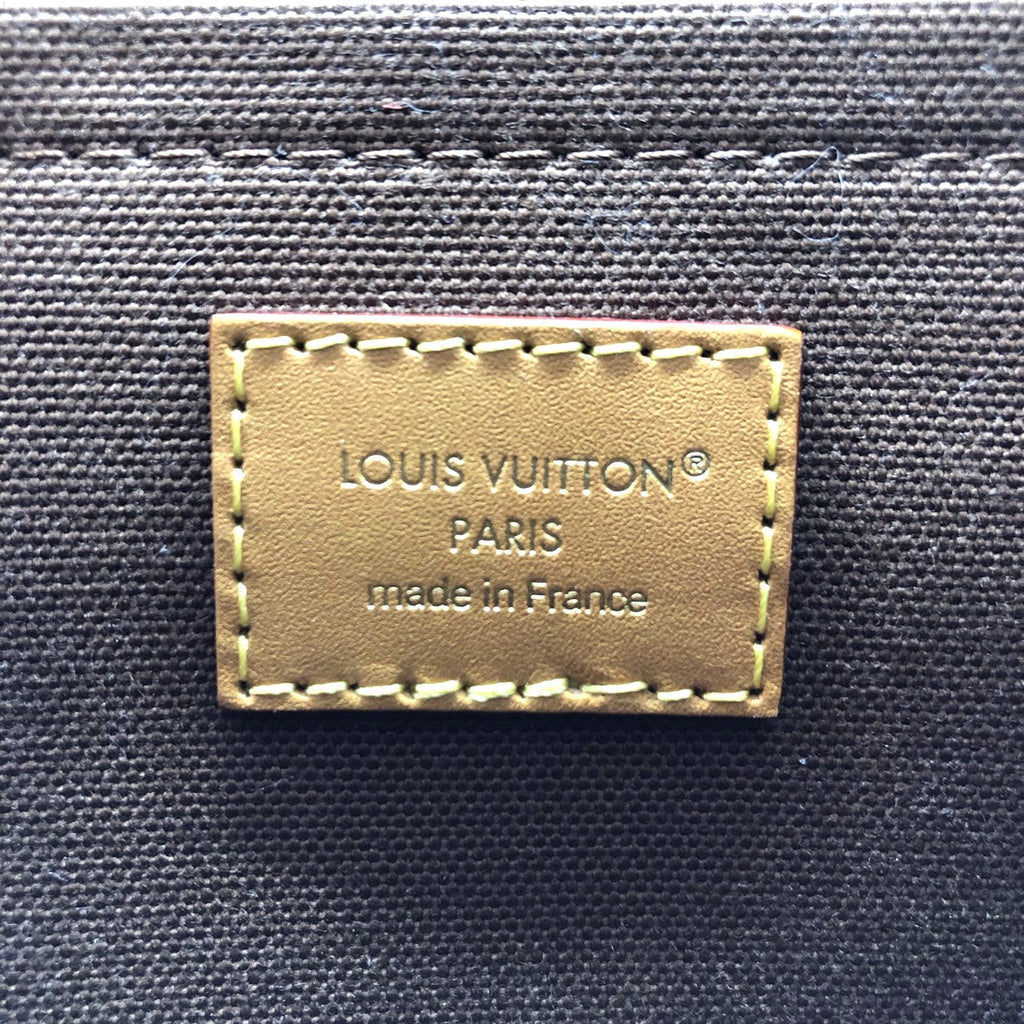 Excellent condition LOUIS VUITTON Pochette Voyage Souple M14057 clutch bag, Monogram canvas/leather, brown, women's fashion. PRE-OWNED