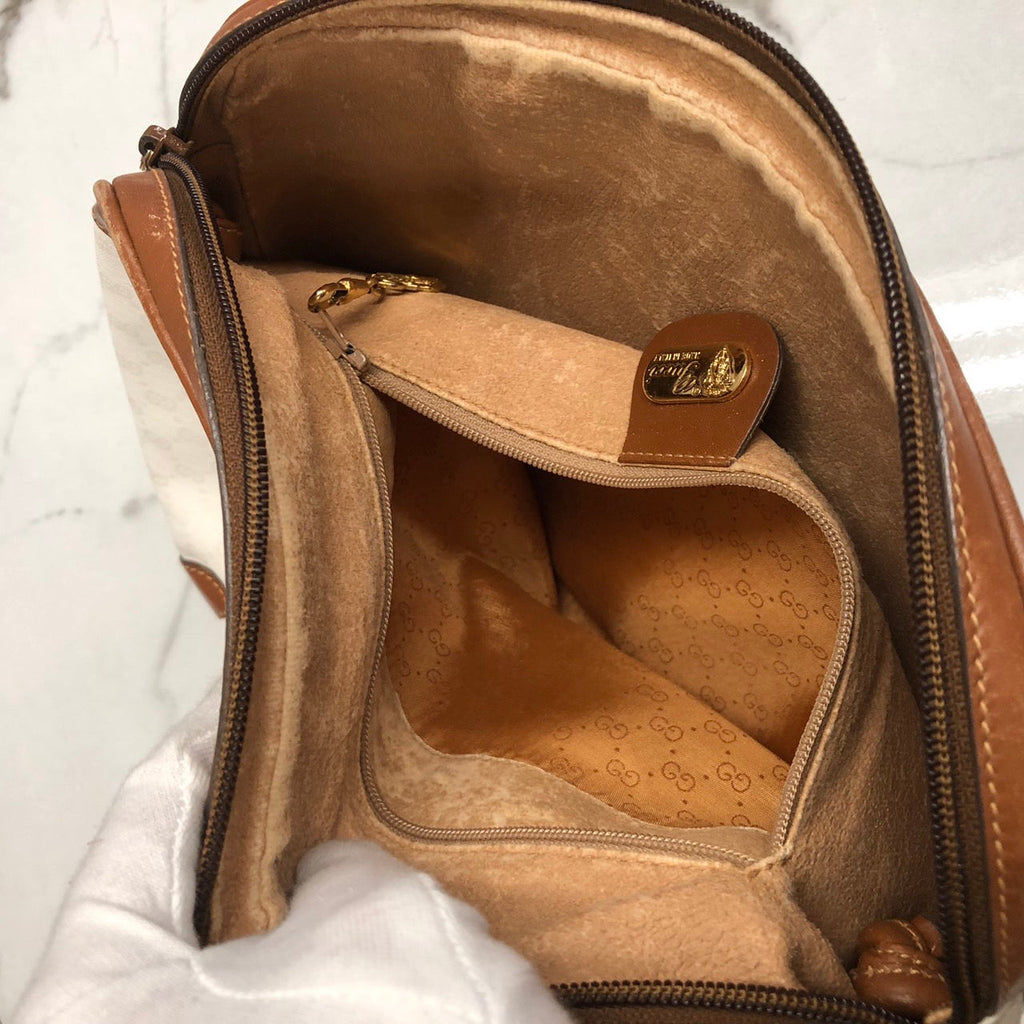 GUCCI Old Gucci 0001 104 0558 Shoulder Bag White Brown Micro GG PVC x Leather Brand Women's (Slightly Imperfect) PRE-OWNED