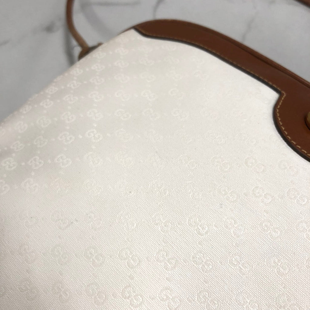 GUCCI Old Gucci 0001 104 0558 Shoulder Bag White Brown Micro GG PVC x Leather Brand Women's (Slightly Imperfect) PRE-OWNED