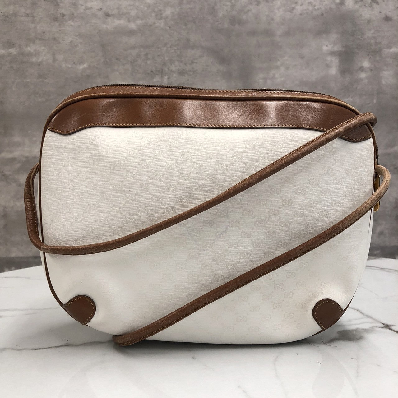 GUCCI Old Gucci 0001 104 0558 Shoulder Bag White Brown Micro GG PVC x Leather Brand Women's (Slightly Imperfect) PRE-OWNED