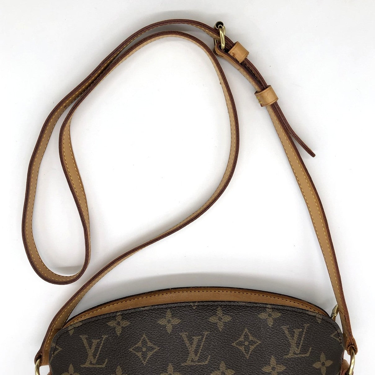 Louis Vuitton M51290 Druot Shoulder Bag Monogram Brown Pre-owned