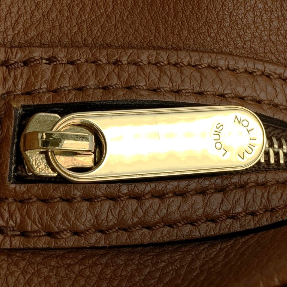 LOUIS VUITTON M97052 Mahina Lunar PM Shoulder Bag, Perforated Leather, Cognac Brown, Women's Fashion PRE-OWNED