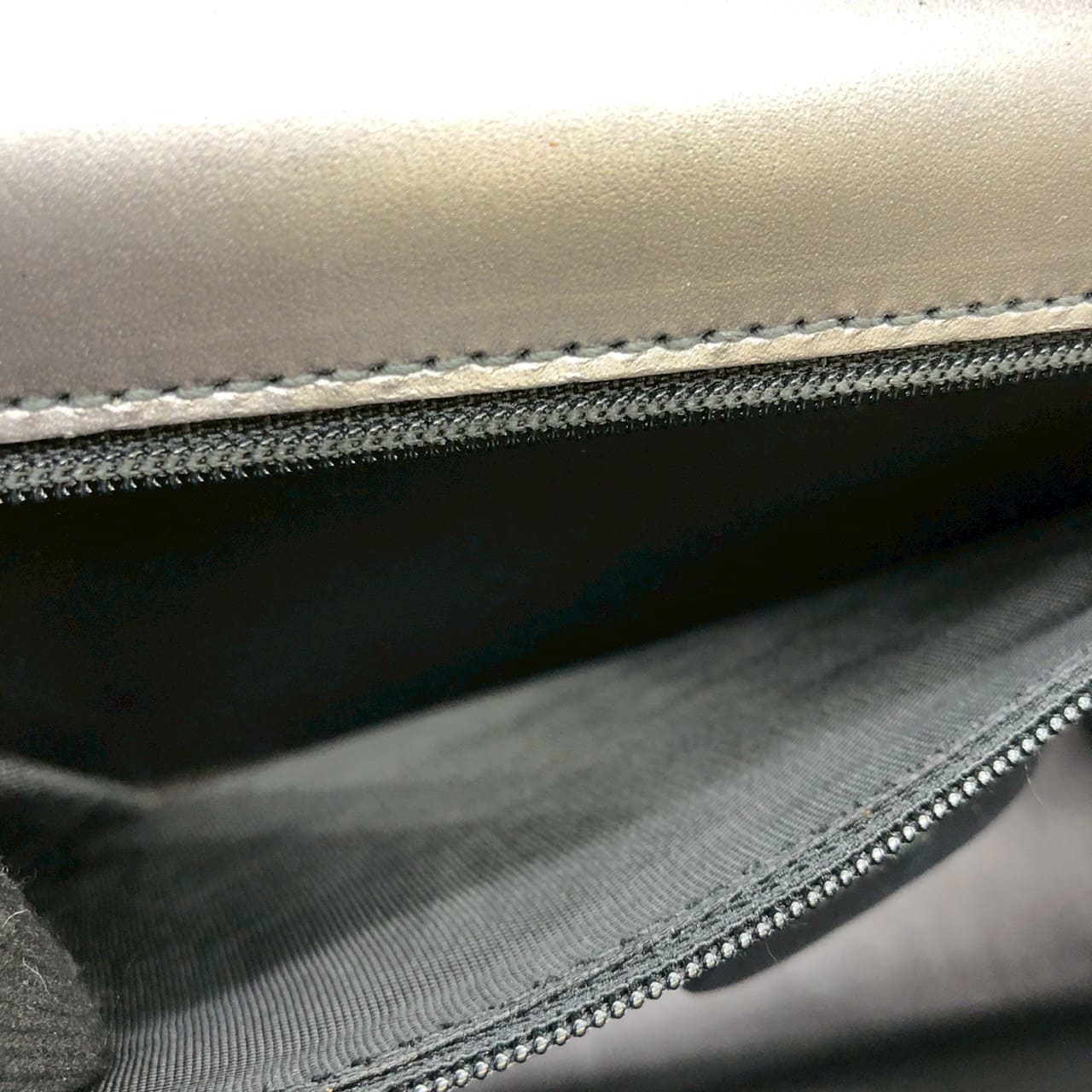 Gucci 001 2058 Shoulder Bag Leather Gray Pre-owned