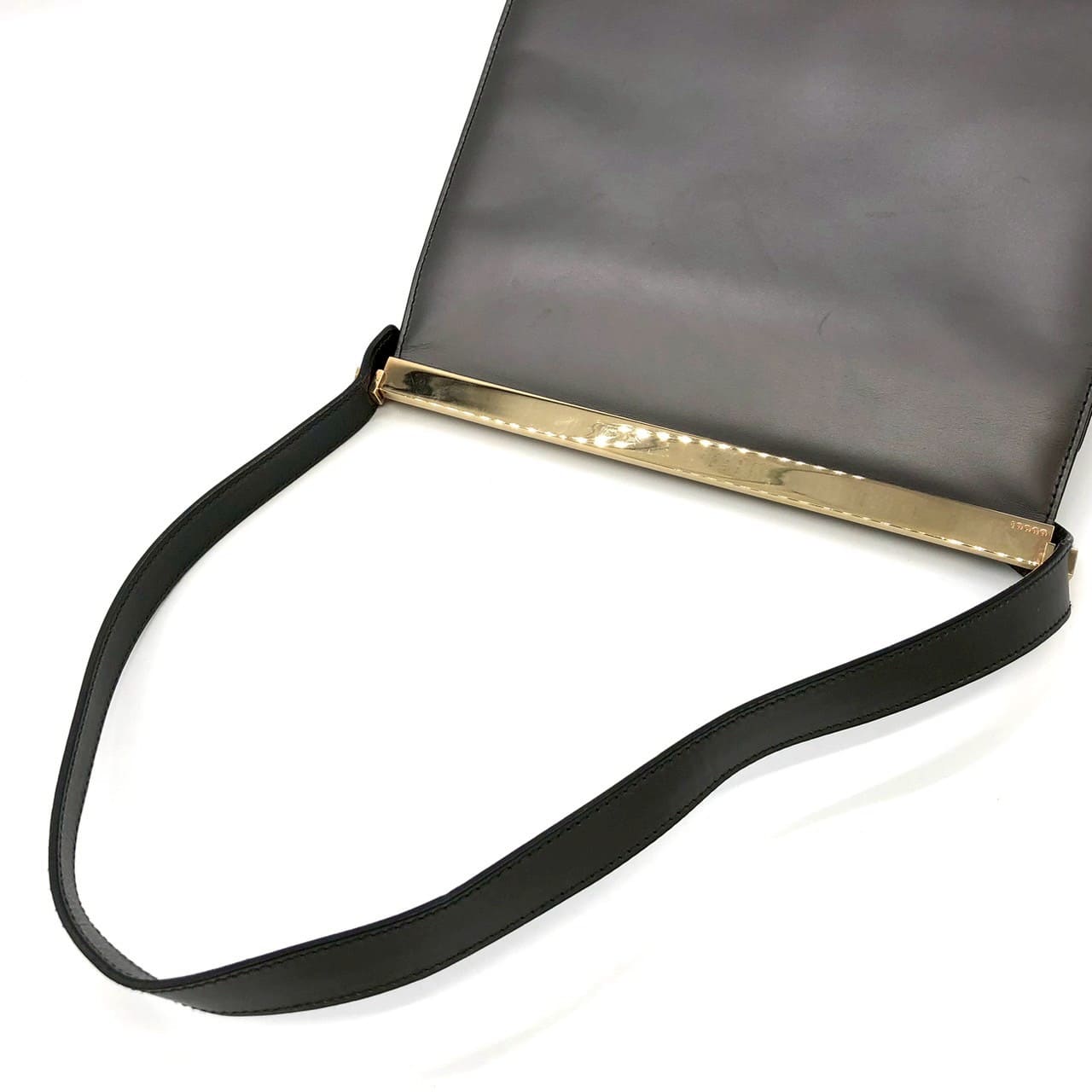 Gucci 001 2058 Shoulder Bag Leather Gray Pre-owned