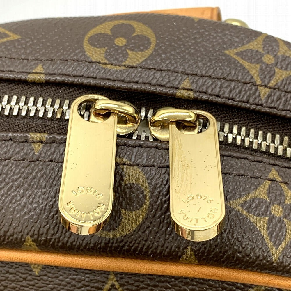 Louis Vuitton M40025 Manhattan GM Handbag Monogram Canvas Brown Pre-owned