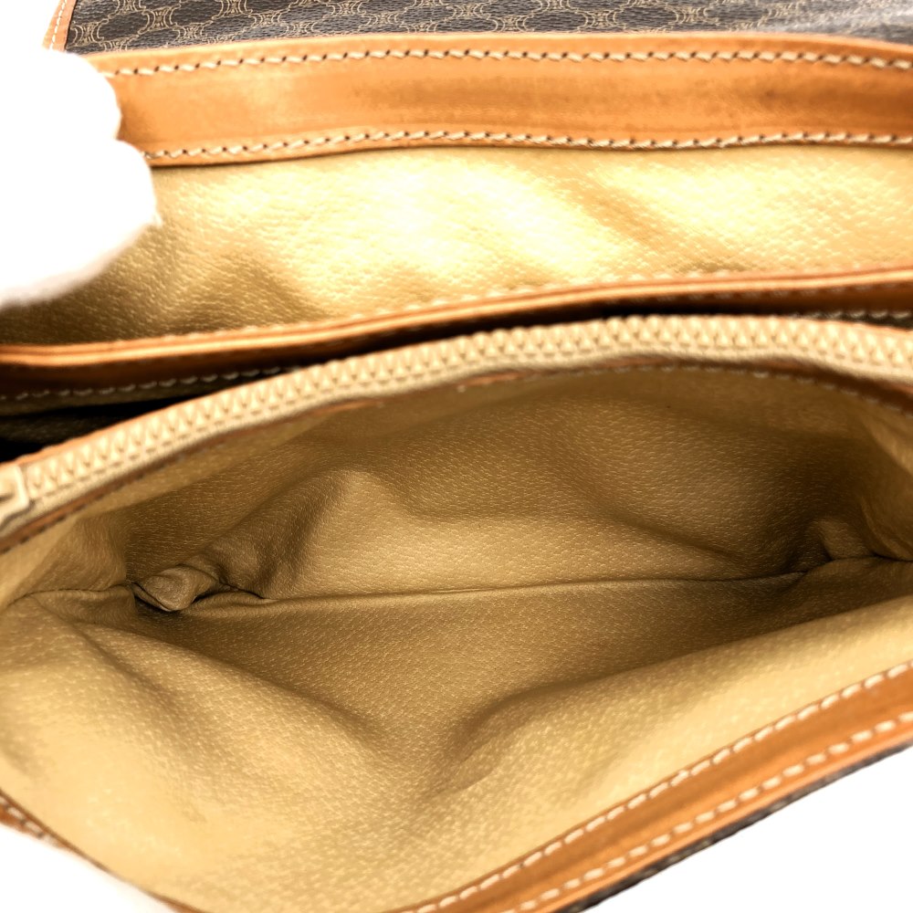 [Final Price Reduction!] CELINE Macadam Crossbody Shoulder Bag, Flap Type, PVC Leather, Brown, Vintage, Women's PRE-OWNED