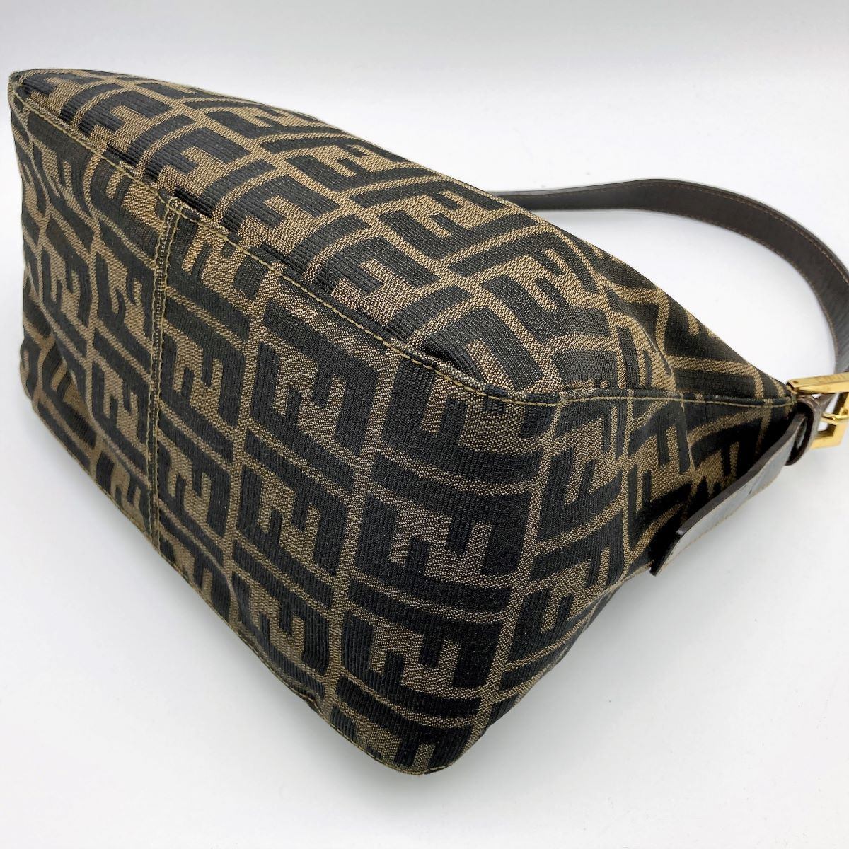 Fendi Mamma Bucket handbag in brown nylon Zucca with gold hardware PRE-OWNED