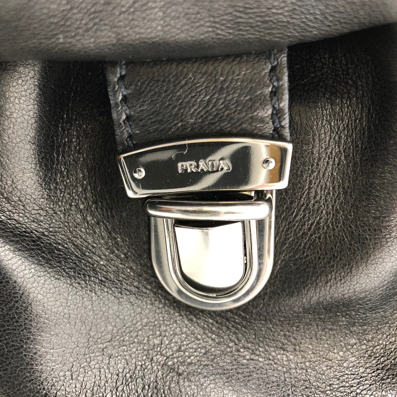 Prada handbag shoulder bag black leather PRE-OWNED