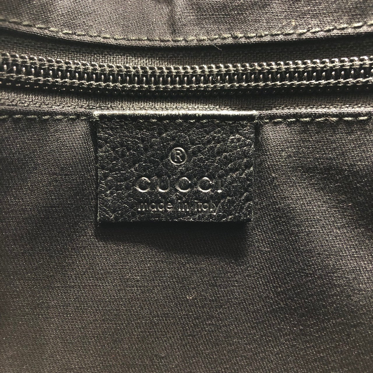 Gucci 122793 Shoulder Bag in Black GG Canvas PRE-OWNED