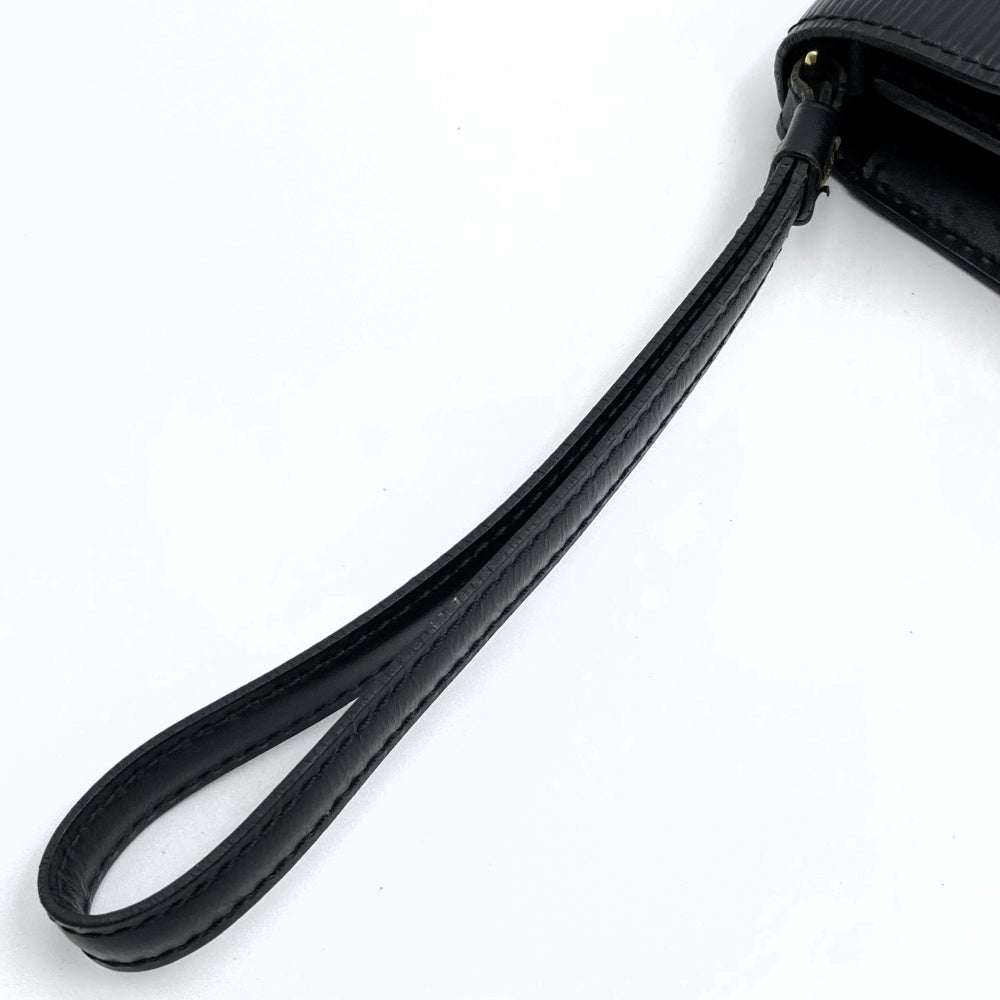 Louis Vuitton M52612 Pochette Serie Dragonne Second Bag/Clutch Bag Epi Leather Black Pre-owned