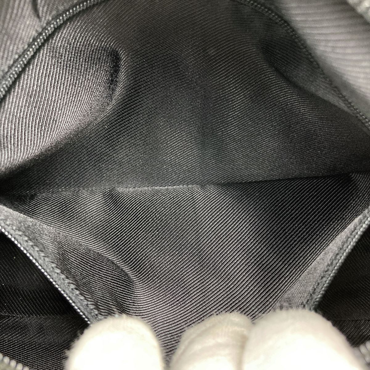 Gucci 001 4198 Shoulder Bag in GG Canvas, Black PRE-OWNED