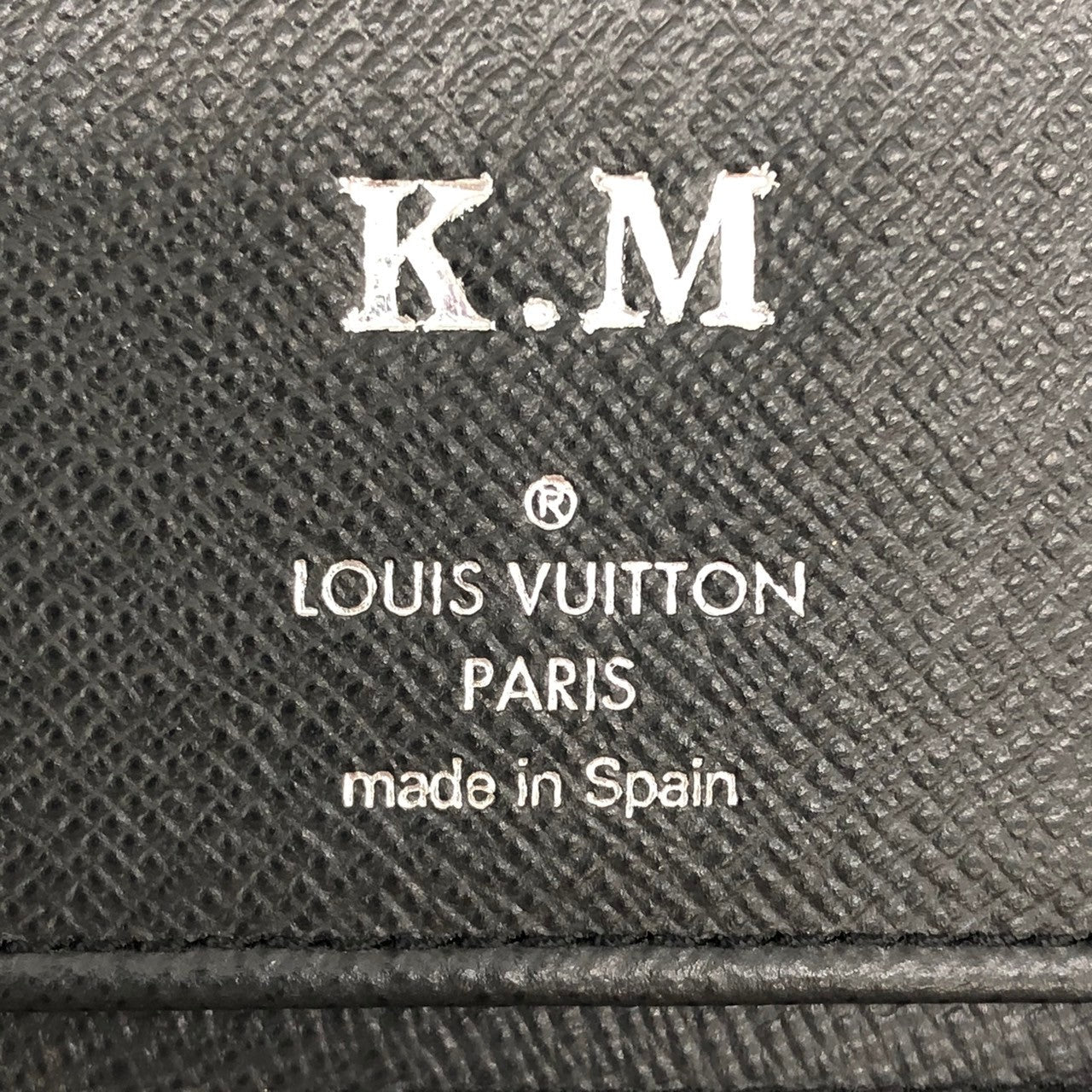 Louis Vuitton M30510 Zippy Vertical Long Wallet Taiga Leather Black Pre-owned