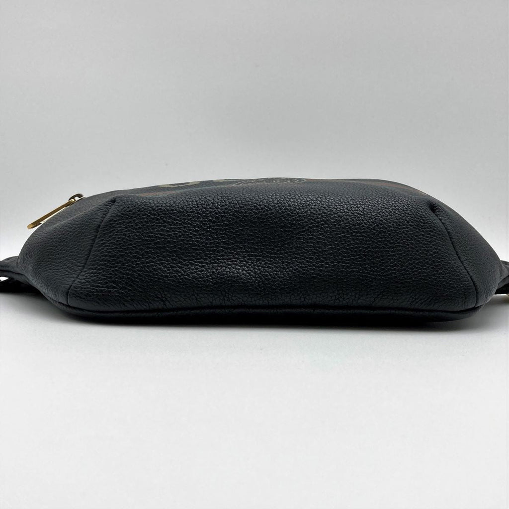 [CLEARANCE]Gucci 493869 Sherry Line Waist Bag/Waist Pouch in Black Leather PRE-OWNED