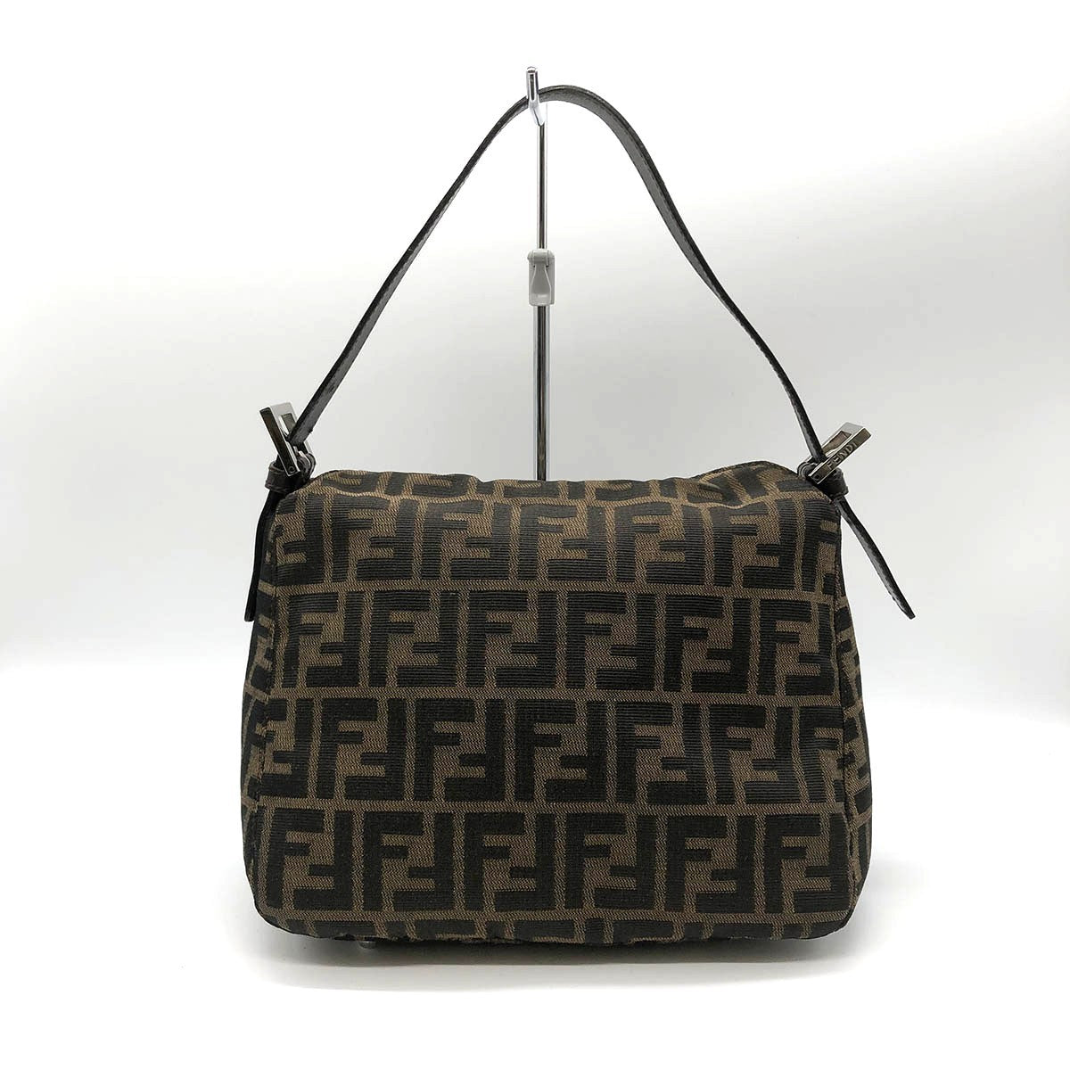 Fendi Mamma Baguette handbag in brown Zucca canvas with silver hardware PRE-OWNED