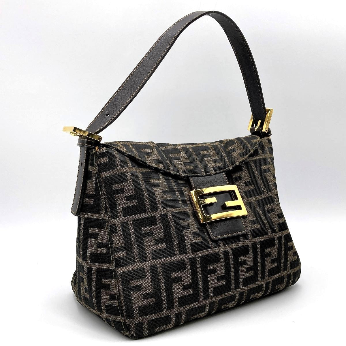 Fendi Mamma Bucket handbag in brown nylon Zucca with gold hardware PRE-OWNED