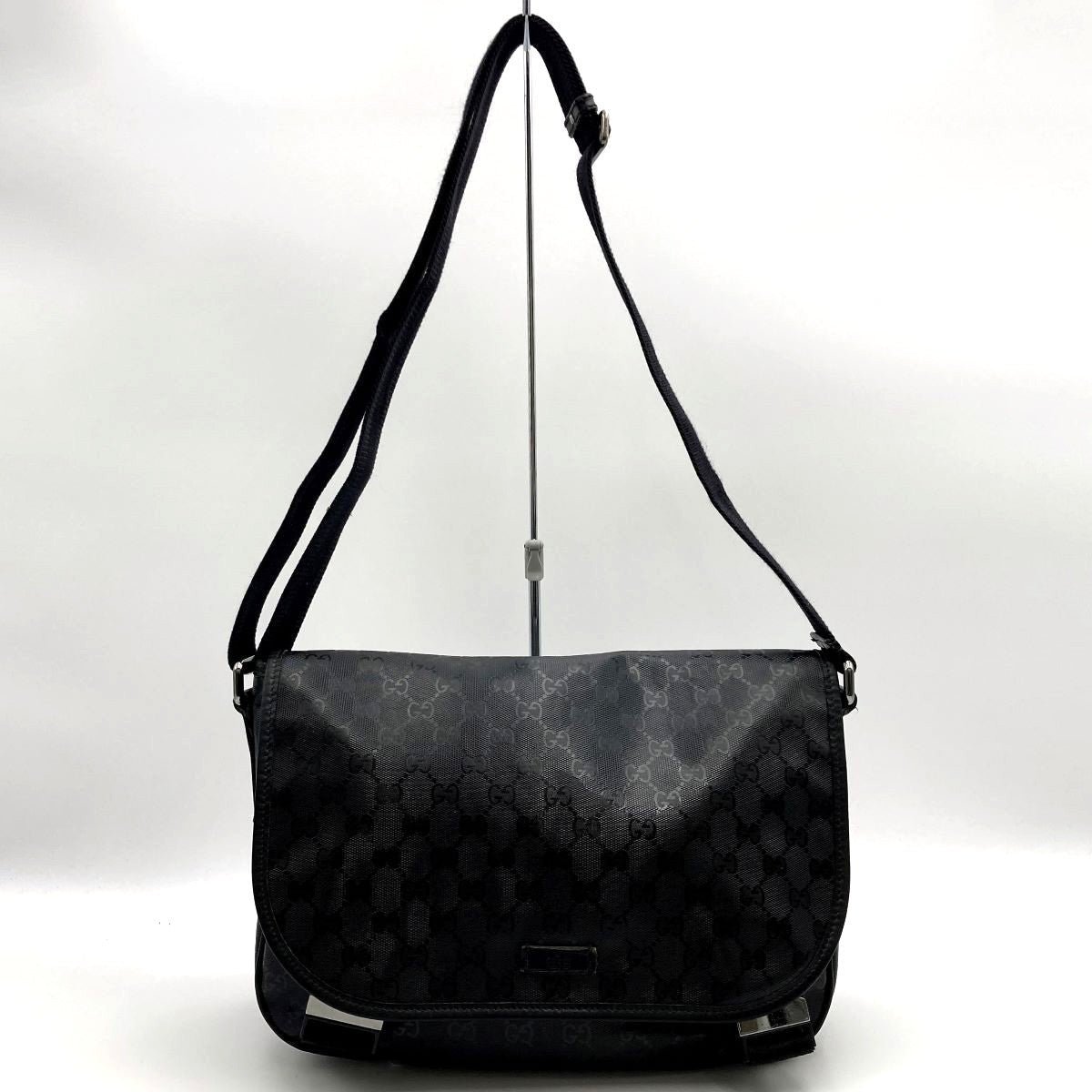 Gucci 201732 GG Imprime Shoulder Bag Black Pre-owned